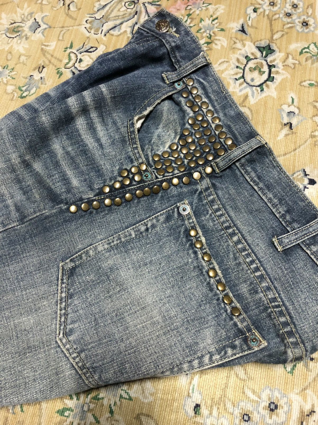 Japanese Brand STUDDED⚡️⚡️WASHED BLUE DENIM BY TRIM CO LTD Size US 30 / EU 46 - 4 Thumbnail