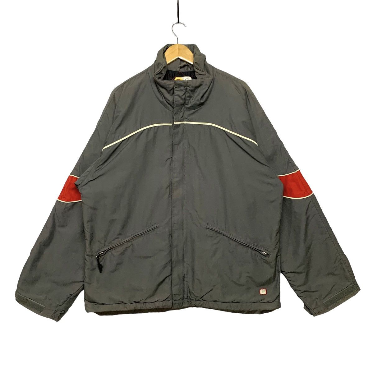 Burton Vintage Burton Snowboard Waterproof Outdoor Jacket Size US L / EU 52-54 / 3 - 1 Thumbnail
