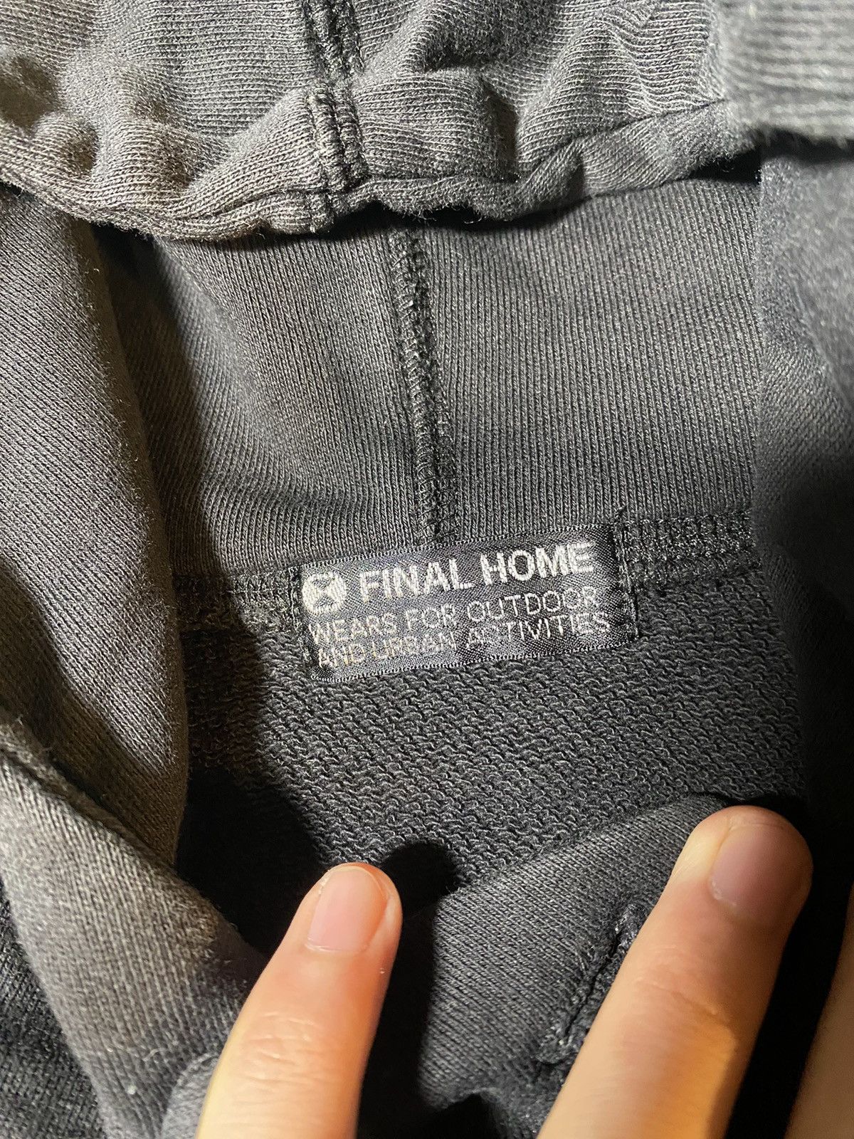 90’s Archive Final Home Black Hoodie Mock Neck