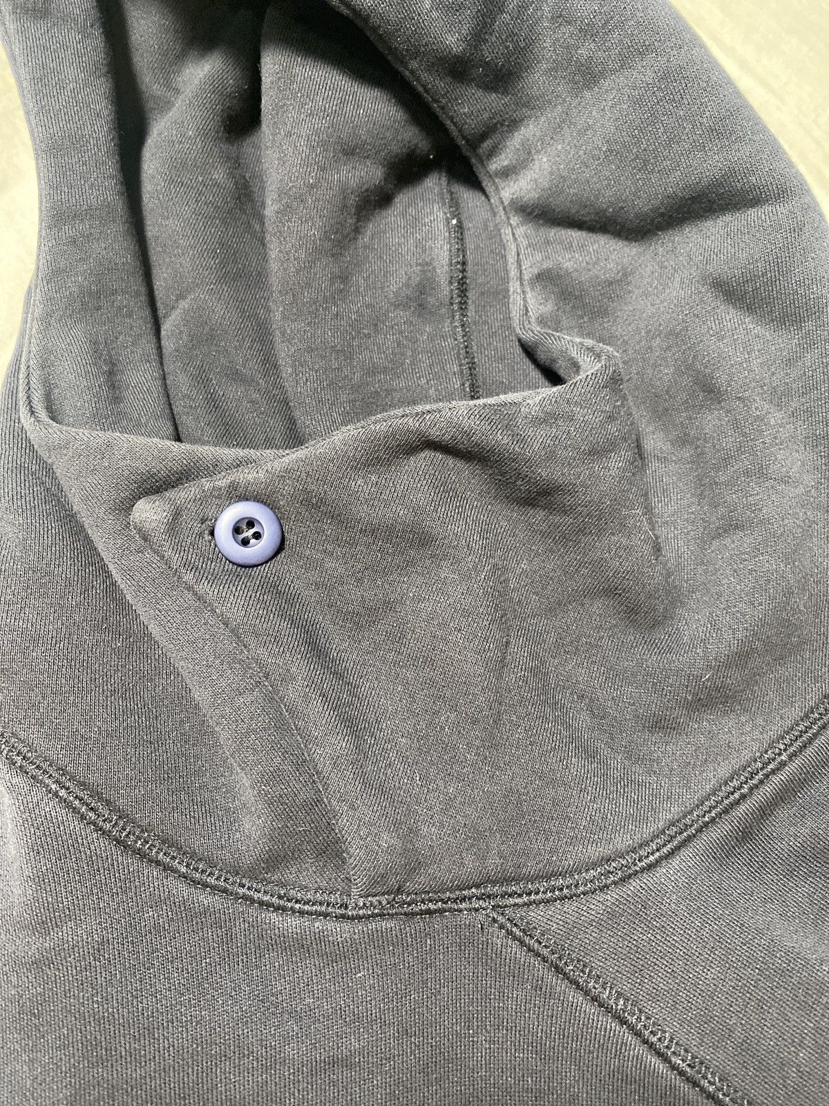 90’s Archive Final Home Black Hoodie Mock Neck
