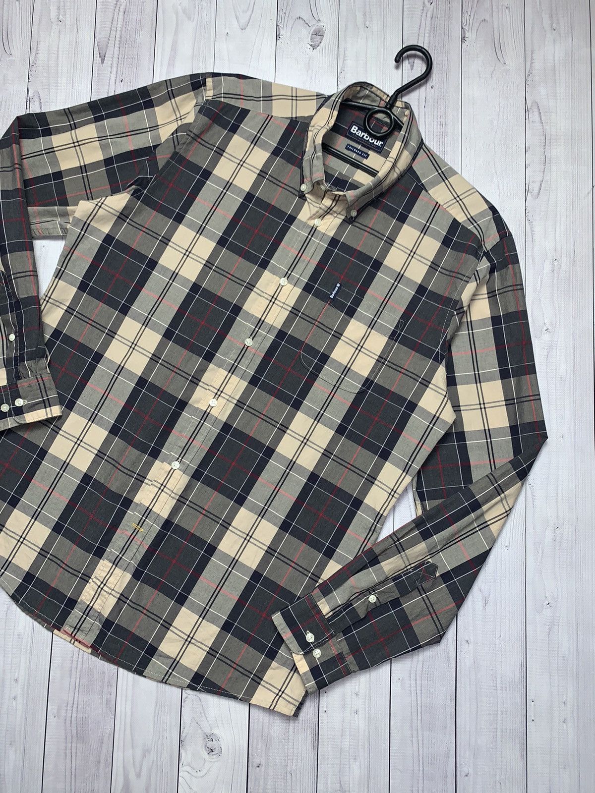 Barbour Barbour plaid shirt size L Size US L / EU 52-54 / 3 - 2 Thumbnail