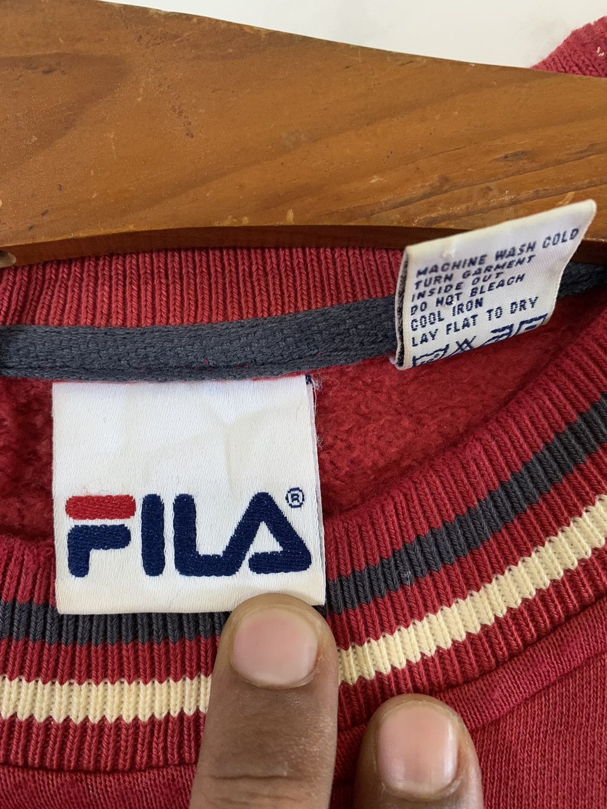 Fila Vintage Fila Spellout Big Logo Sweatshirt Madr in Canada Size US XL / EU 56 / 4 - 6 Thumbnail