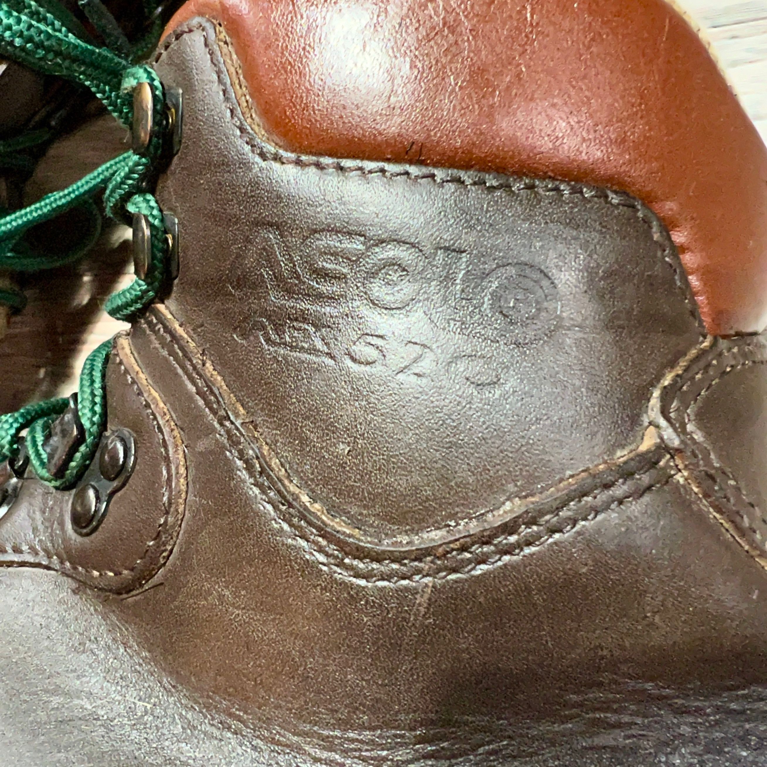 Leather 90s Vintage ASOLO AFX 520 Leather Goretex Hiking Boots Size US 7.5 / EU 40-41 - 7 Thumbnail