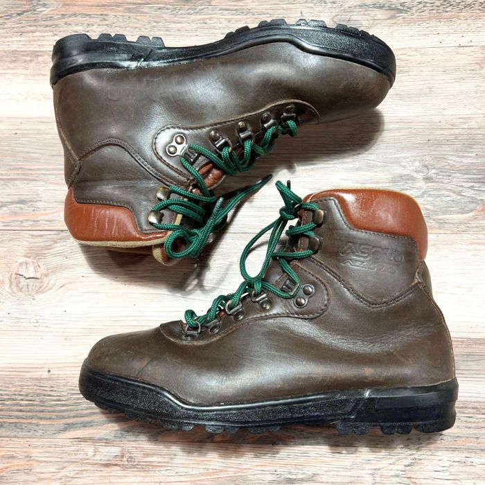 Vintage 90s Vintage ASOLO AFX 520 Leather Goretex Hiking Boots