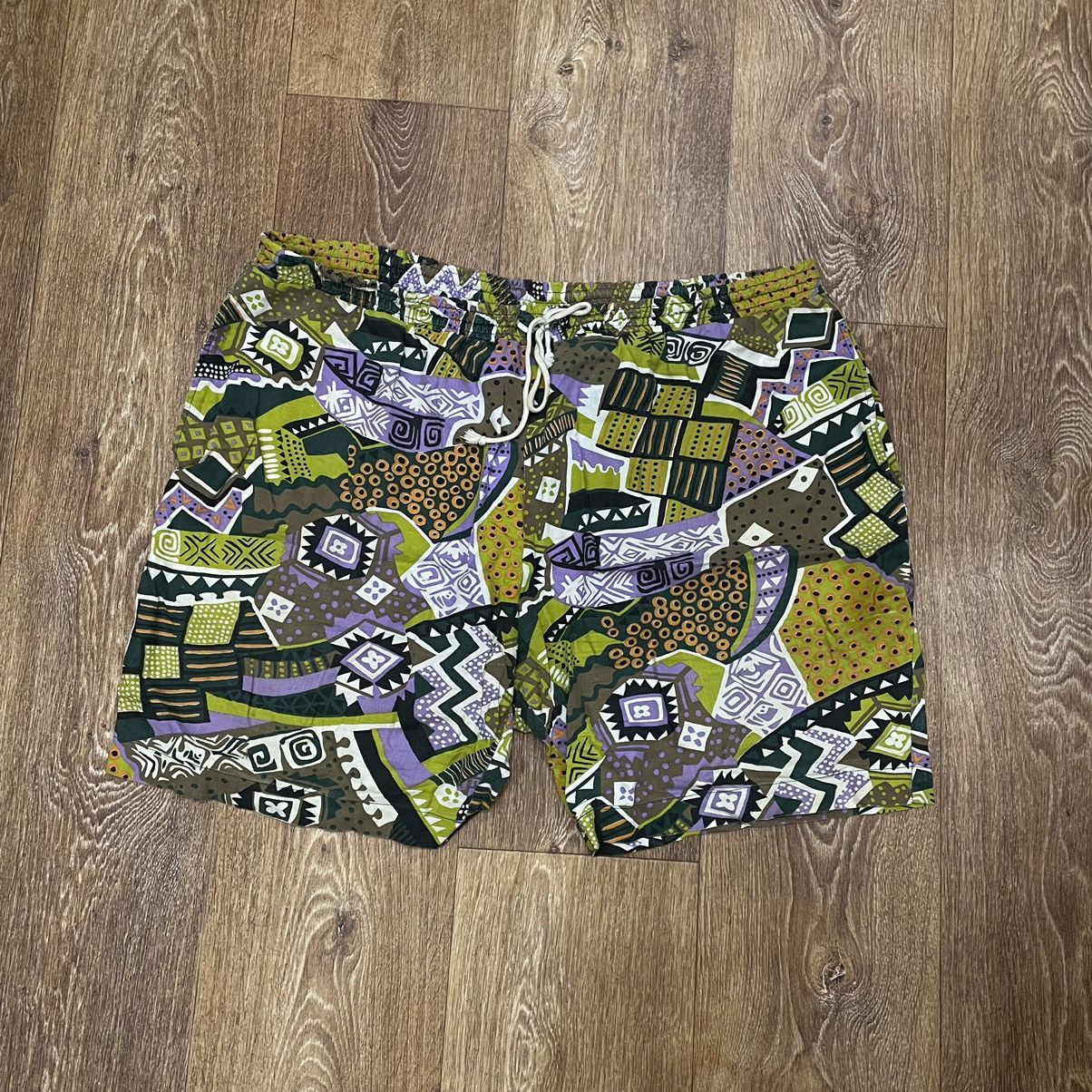 Vintage Vintage 90s Baggy All Over Print Shorts Streetwear Rave 36 Size US 36 / EU 52 - 1 Thumbnail