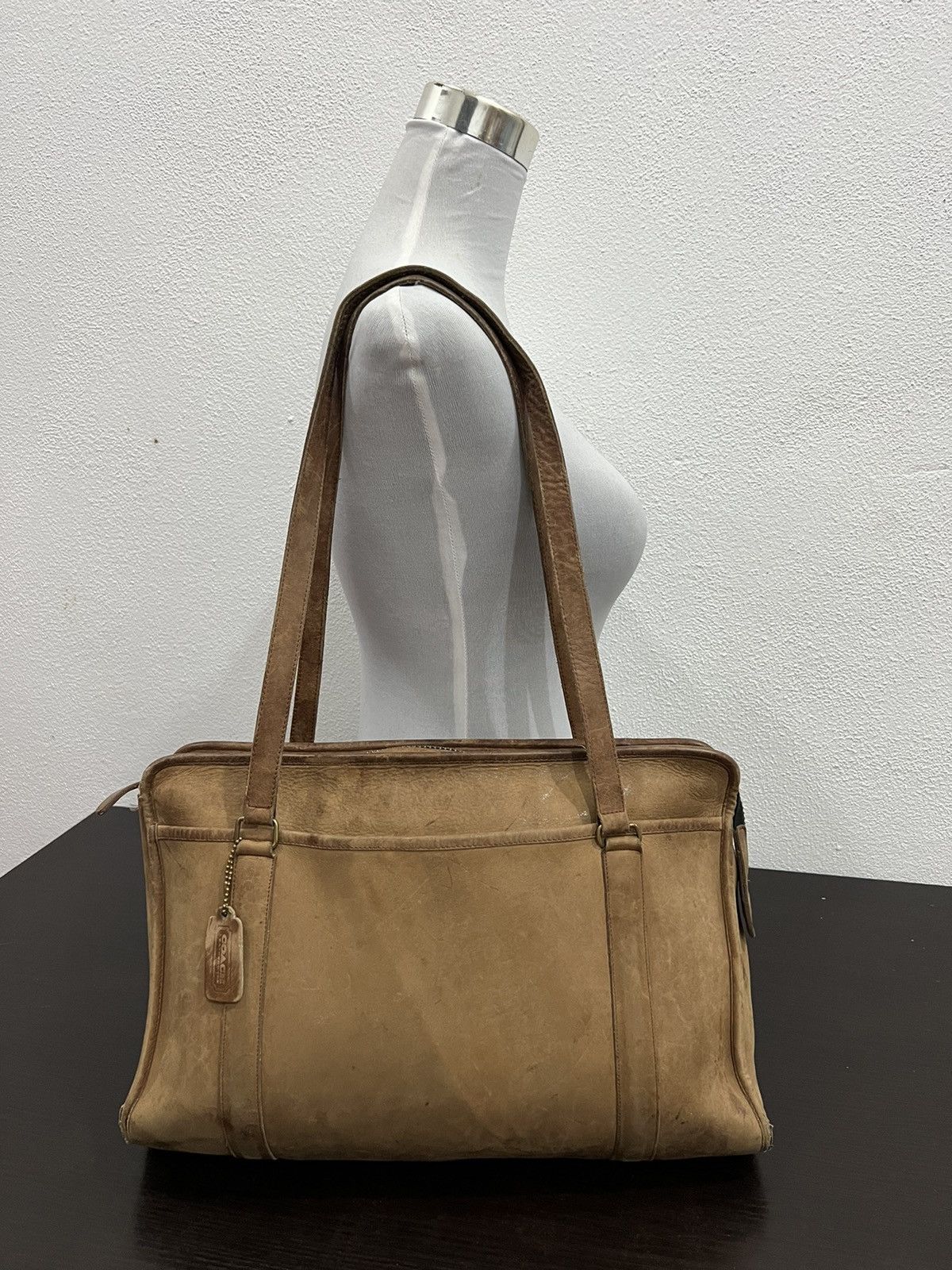 Coach Vintage Coach Leather Classic Shoulder Bag Size ONE SIZE - 2 Thumbnail