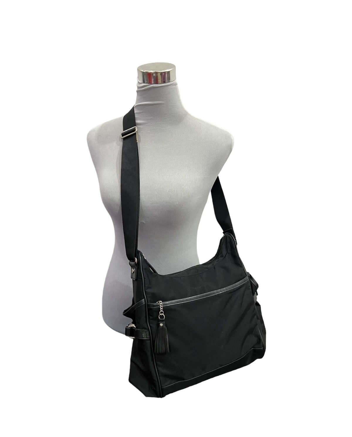 agnes b. Agnes B. Black Sling Bag Size ONE SIZE - 1 Thumbnail