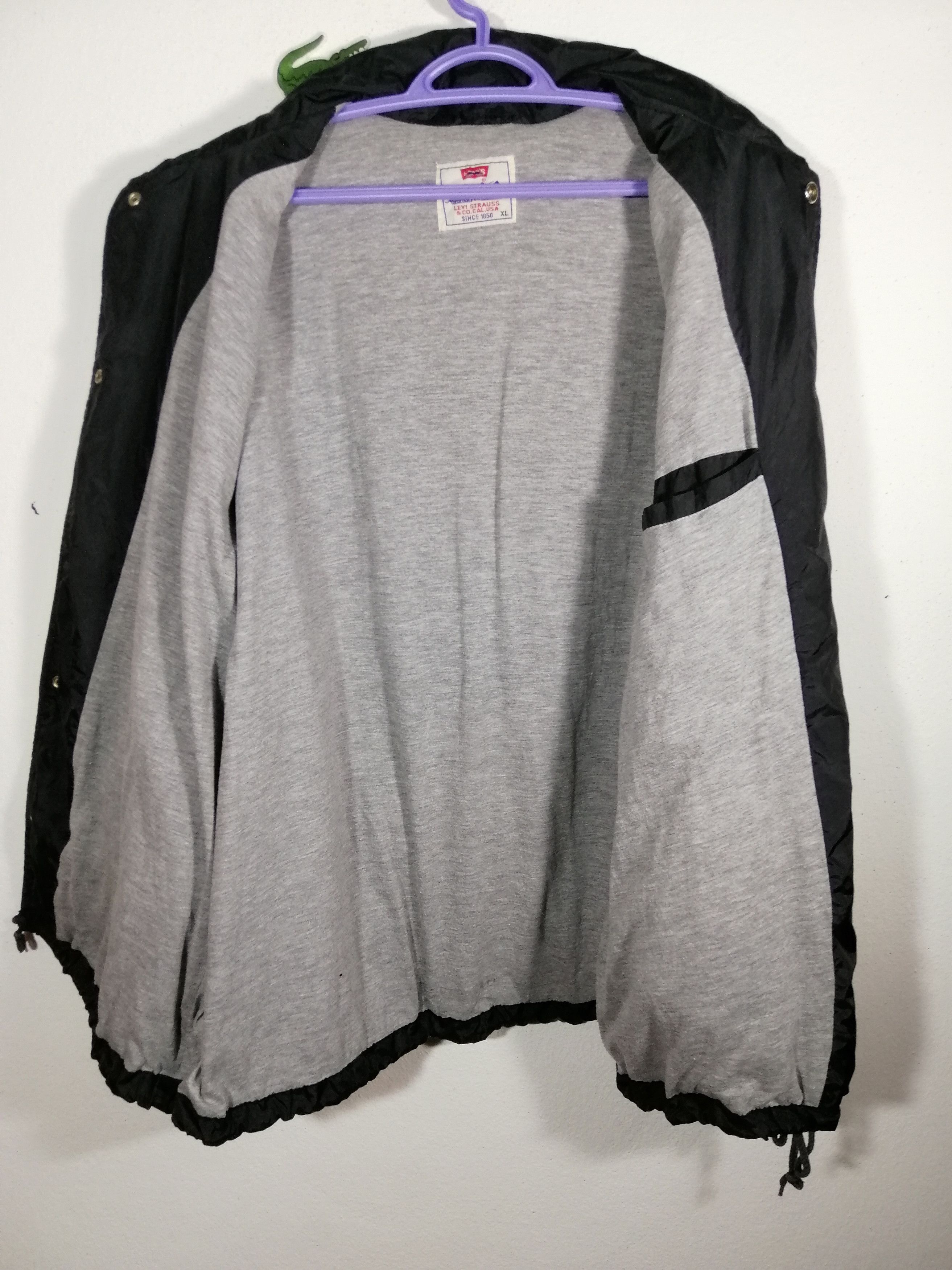 Designer × Levi's VINTAGE WINDBREAKER LEVIS HOODIE Size US XL / EU 56 / 4 - 3 Thumbnail
