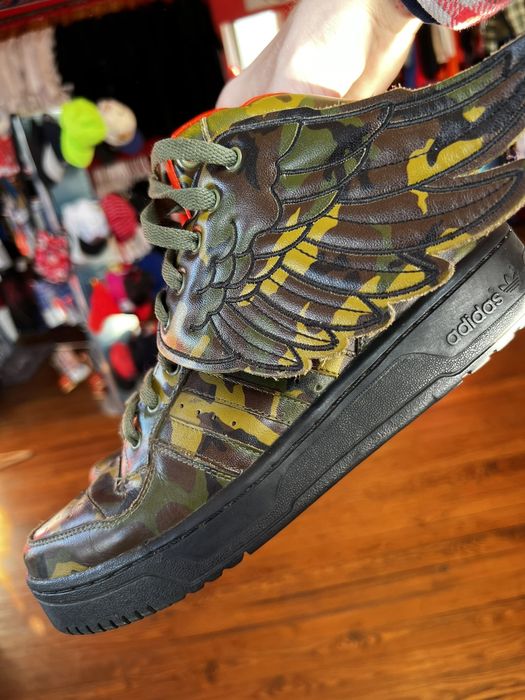 jeremy scott camo wings