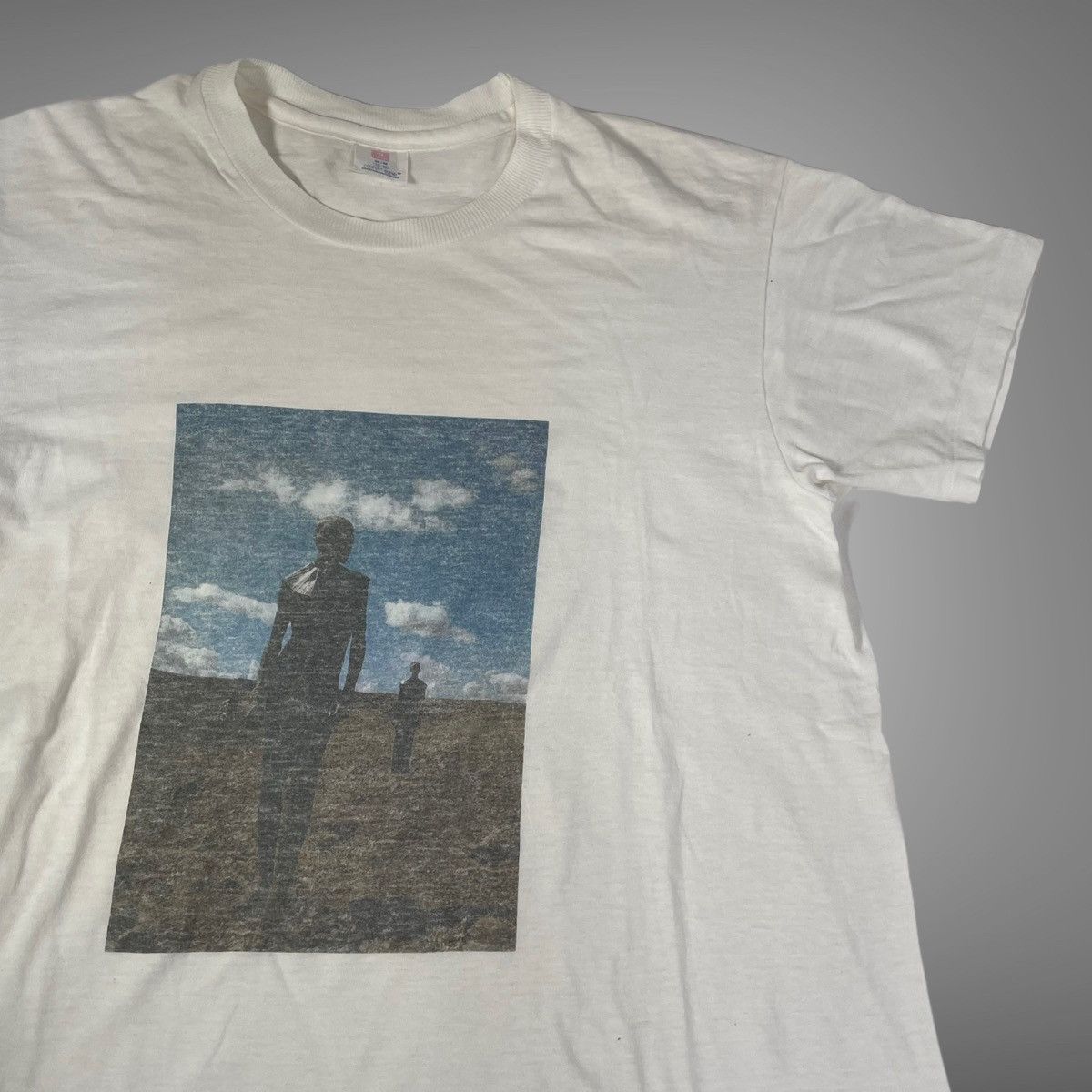 Vintage 90s surrealism art t shirt