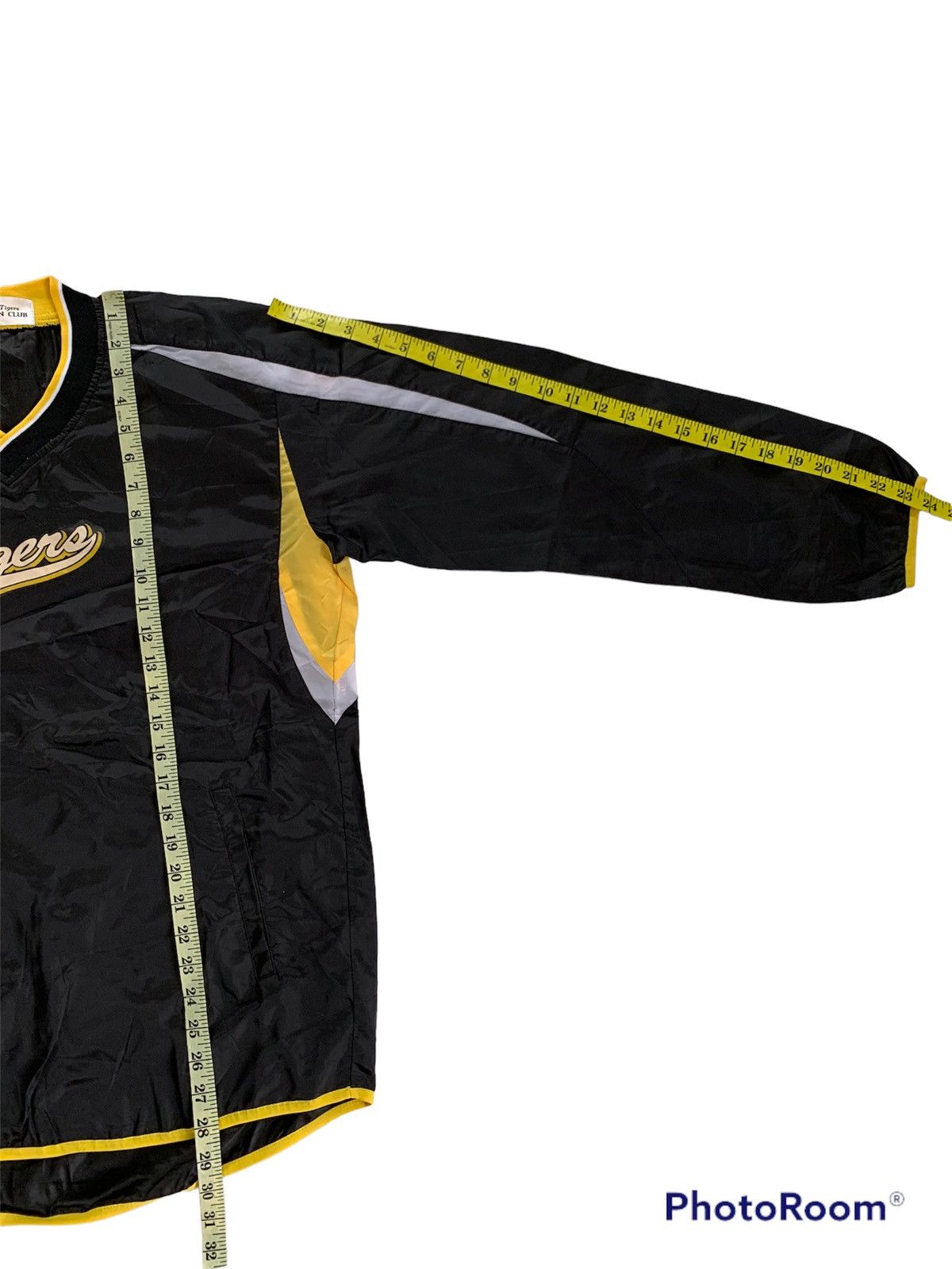 Japanese Brand LAST DROP#Mizuno x Hanshin Tigers Windbreaker Size US M / EU 48-50 / 2 - 4 Thumbnail