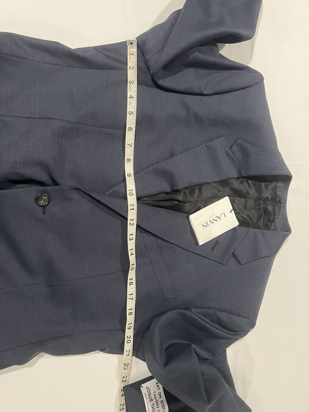 Lanvin Lanvin Gallery dept suit. 52/42. $4000 Size 42R - 13 Thumbnail
