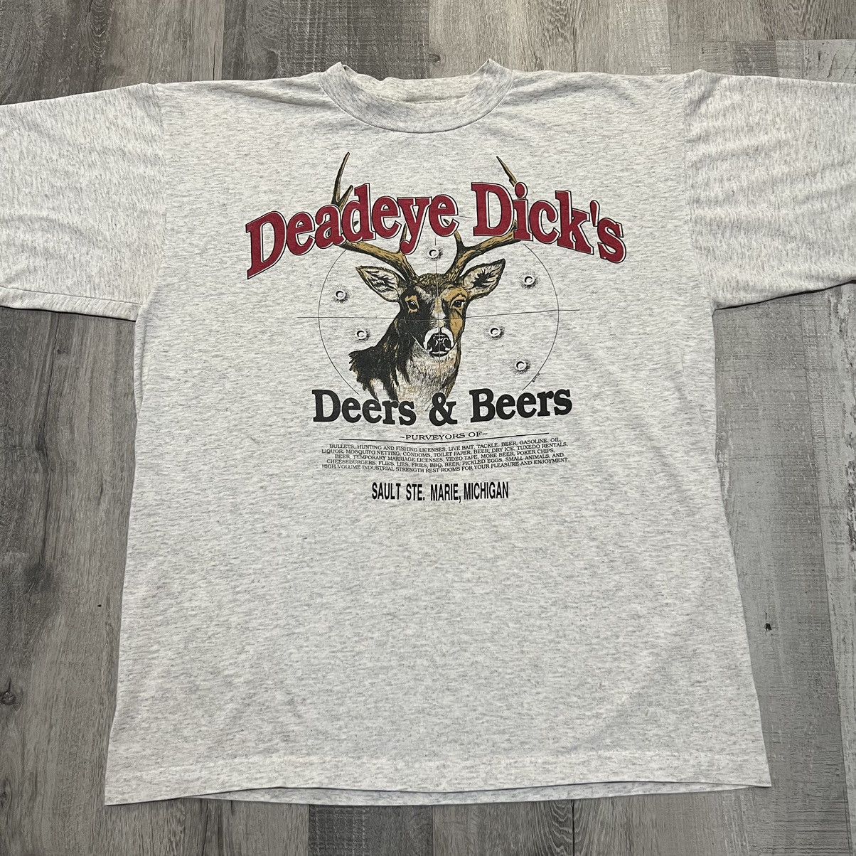 Vintage VTG Deadeye Dicks Deers & Beers Hunting Beer Michigan Shirt