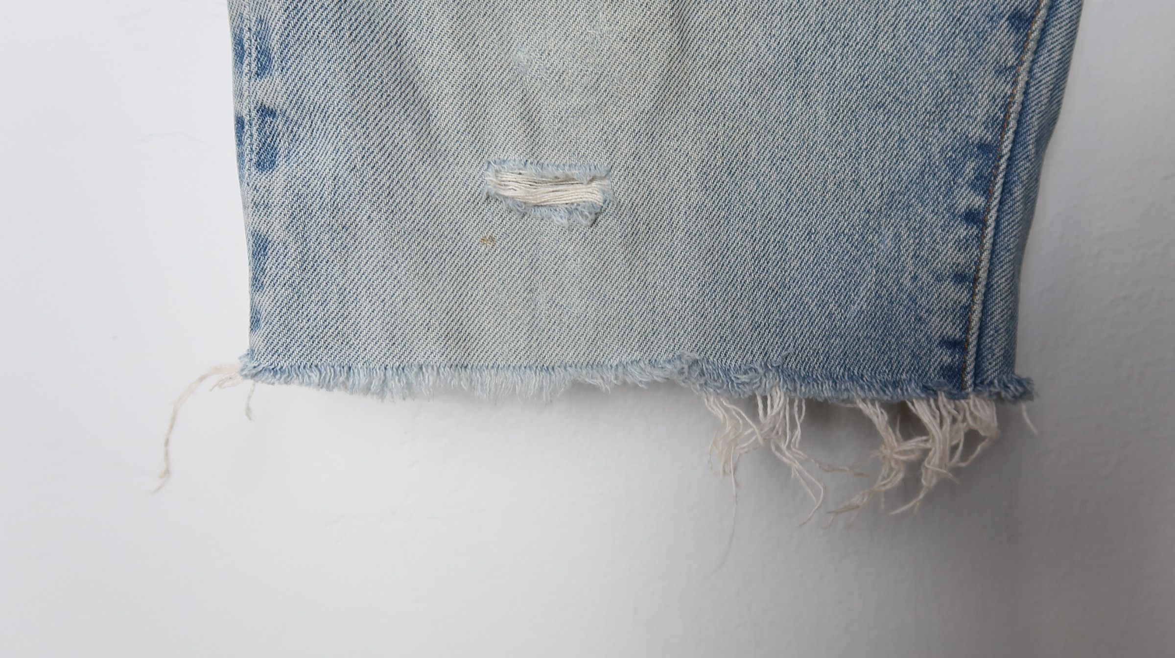 Levi's Vintage 80s Levi's 501 Big E Selvage Short Jeans Size US 30 / EU 46 - 5 Thumbnail