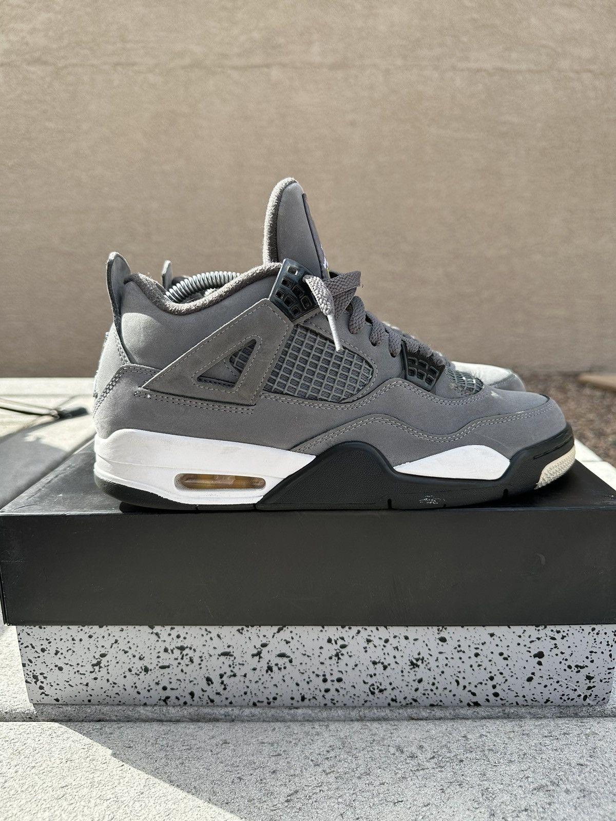 Air Jordan 4 Cool Grey