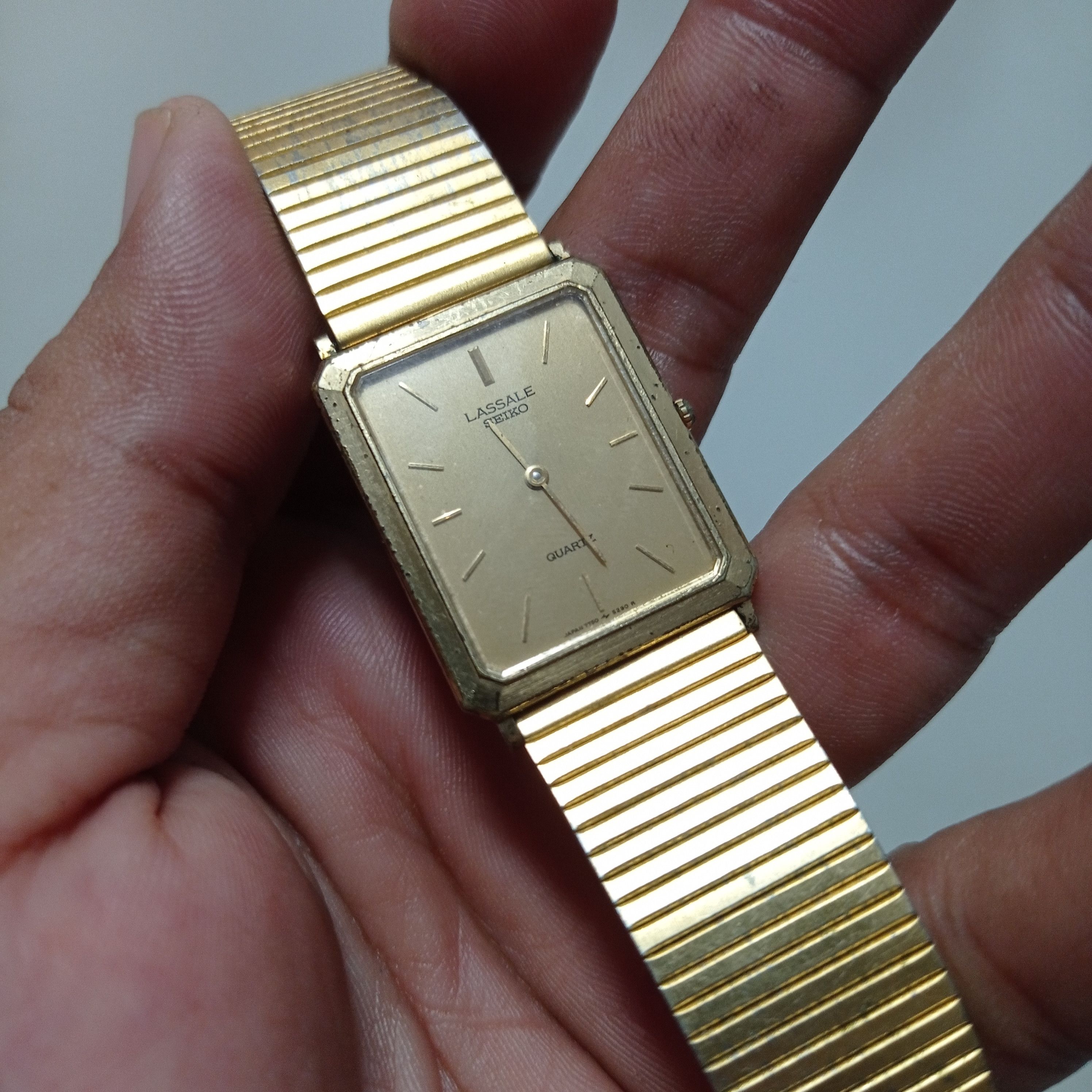 Vintage Retro SEIKO LASSALE QUARTZ JAPAN MADE