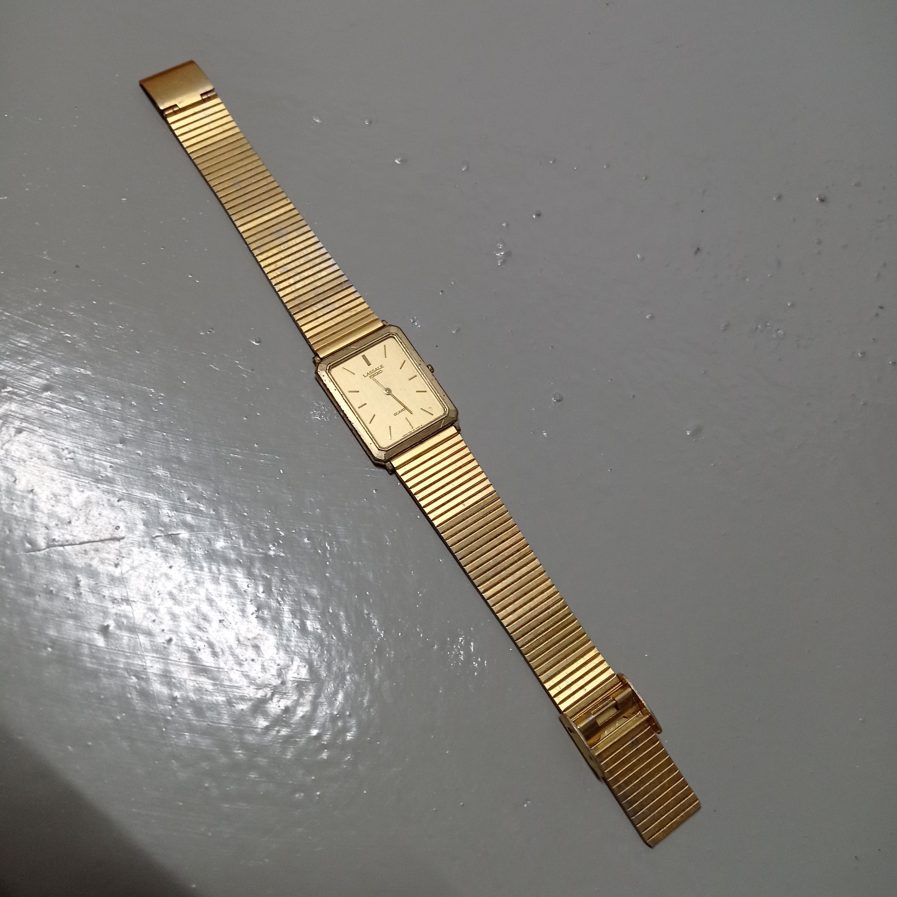 Vintage Retro SEIKO LASSALE QUARTZ JAPAN MADE
