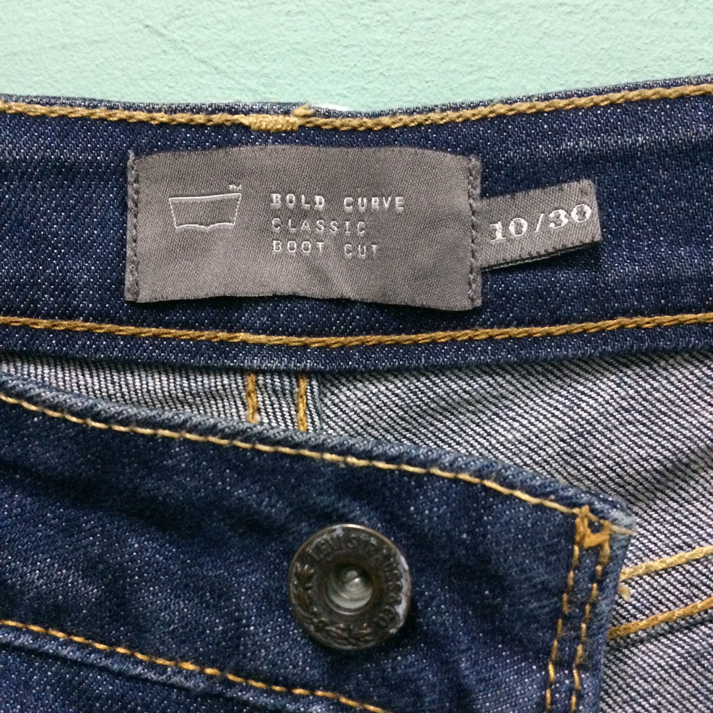 Levi's Vintage Distressed Levis Bold Curve Classic Bootcut #B-212 Size 29" - 11 Thumbnail