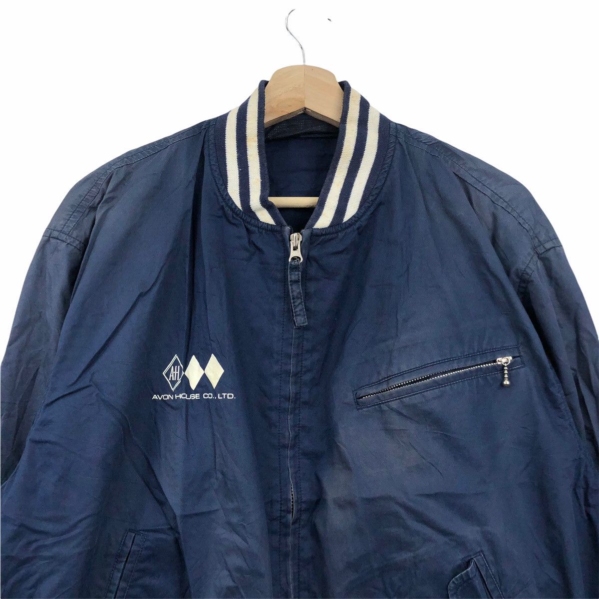 Vintage Vintage NAVI By AVON HOUSE Outdoor Windbreaker Jacket Size US XL / EU 56 / 4 - 3 Thumbnail