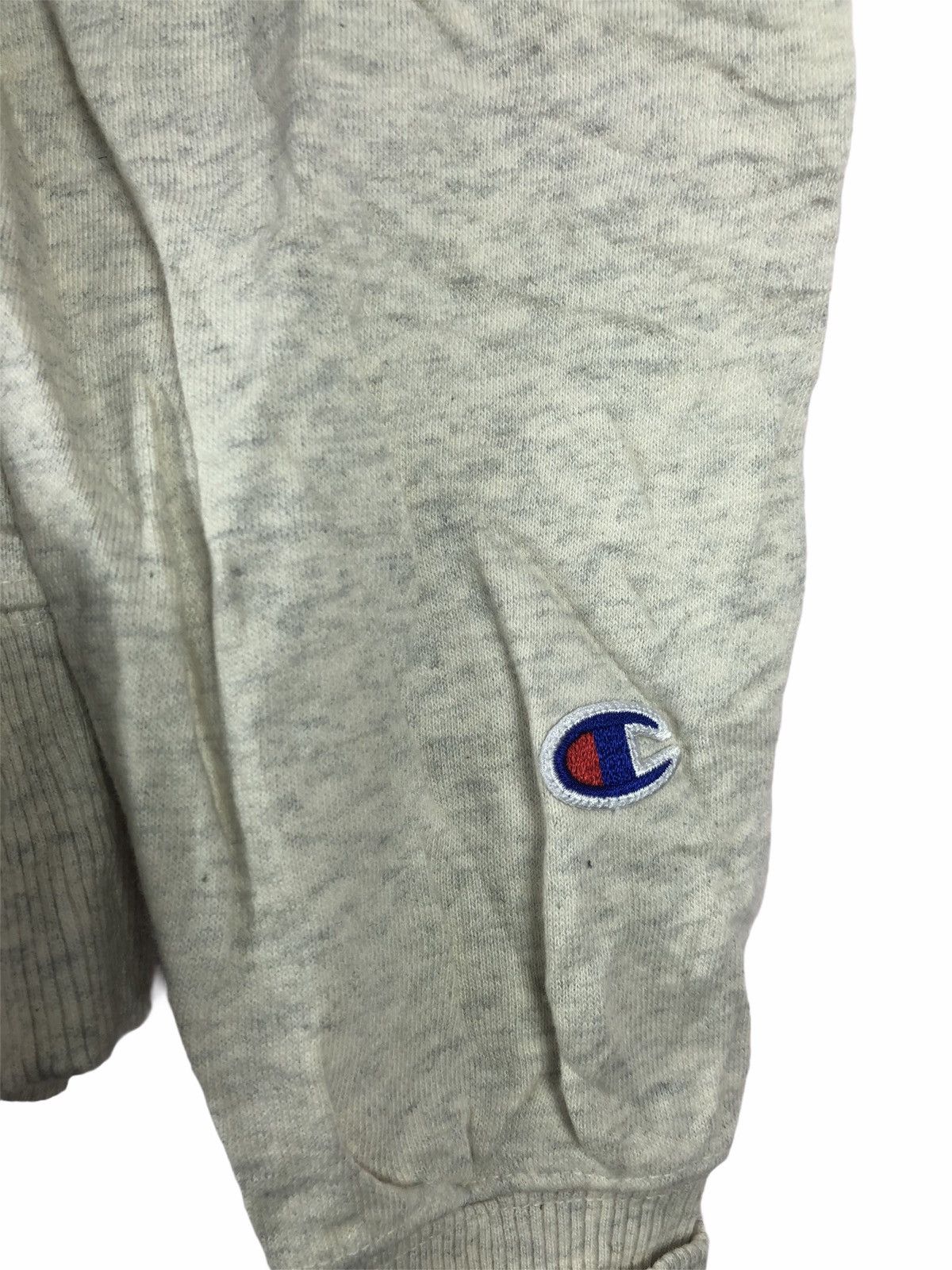 Vintage VINTAGE CHAMPION SINCE 1919 WHITE SWEATSHIRT Size US M / EU 48-50 / 2 - 3 Thumbnail