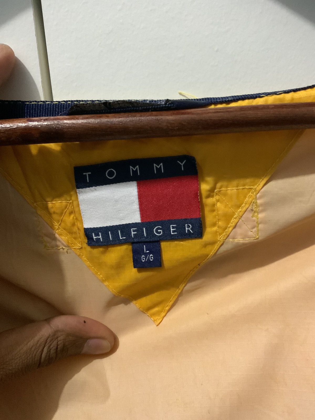 Tommy Hilfiger Vintage Tommy Hilfiger Windbreaker Winter Raincoat🔥 Size US L / EU 52-54 / 3 - 10 Thumbnail