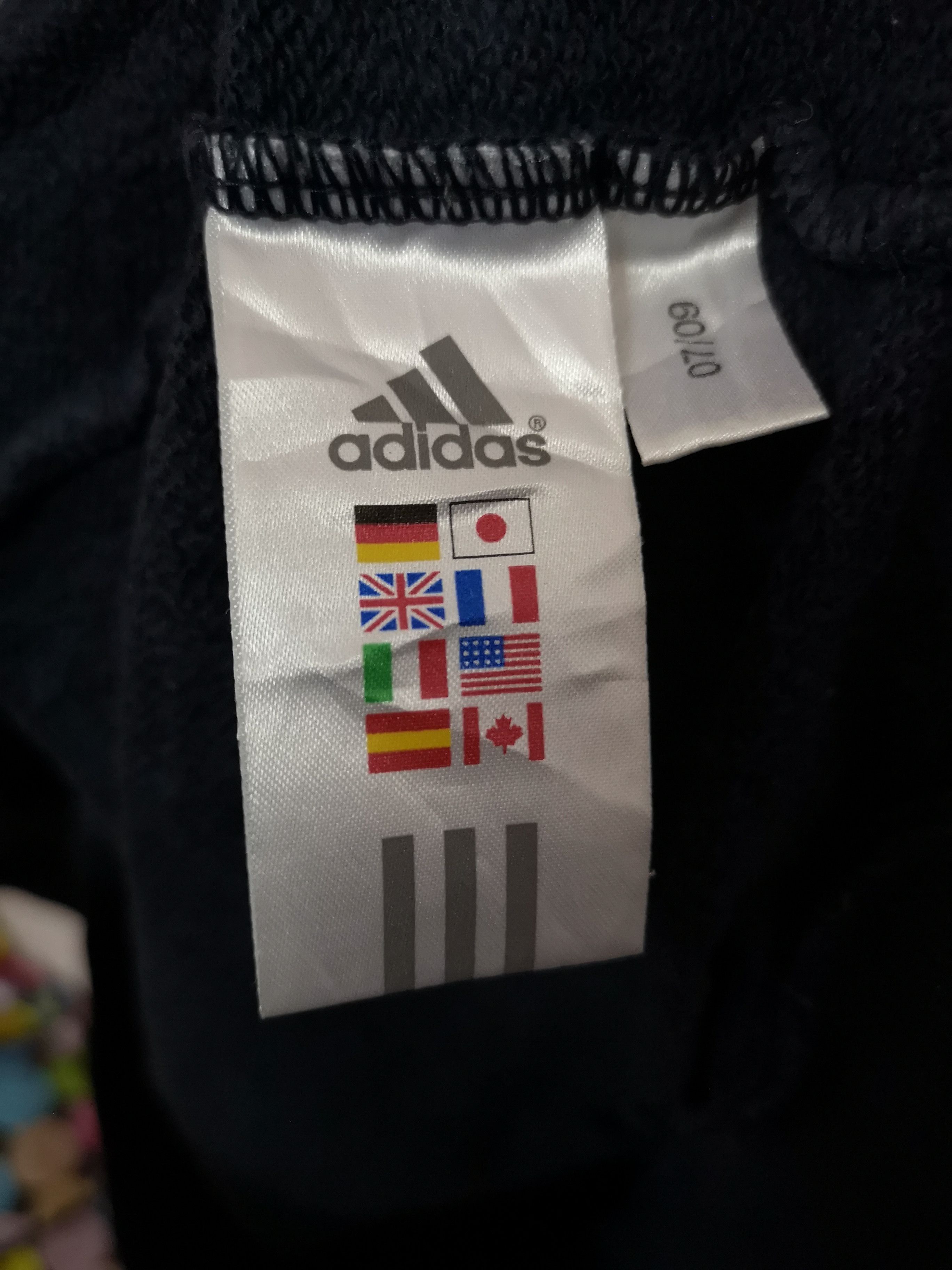 Adidas VINTAGE ADIDAS BOTTOM STRIPES CREWNECK SWEATSHIRTS Size US L / EU 52-54 / 3 - 5 Thumbnail