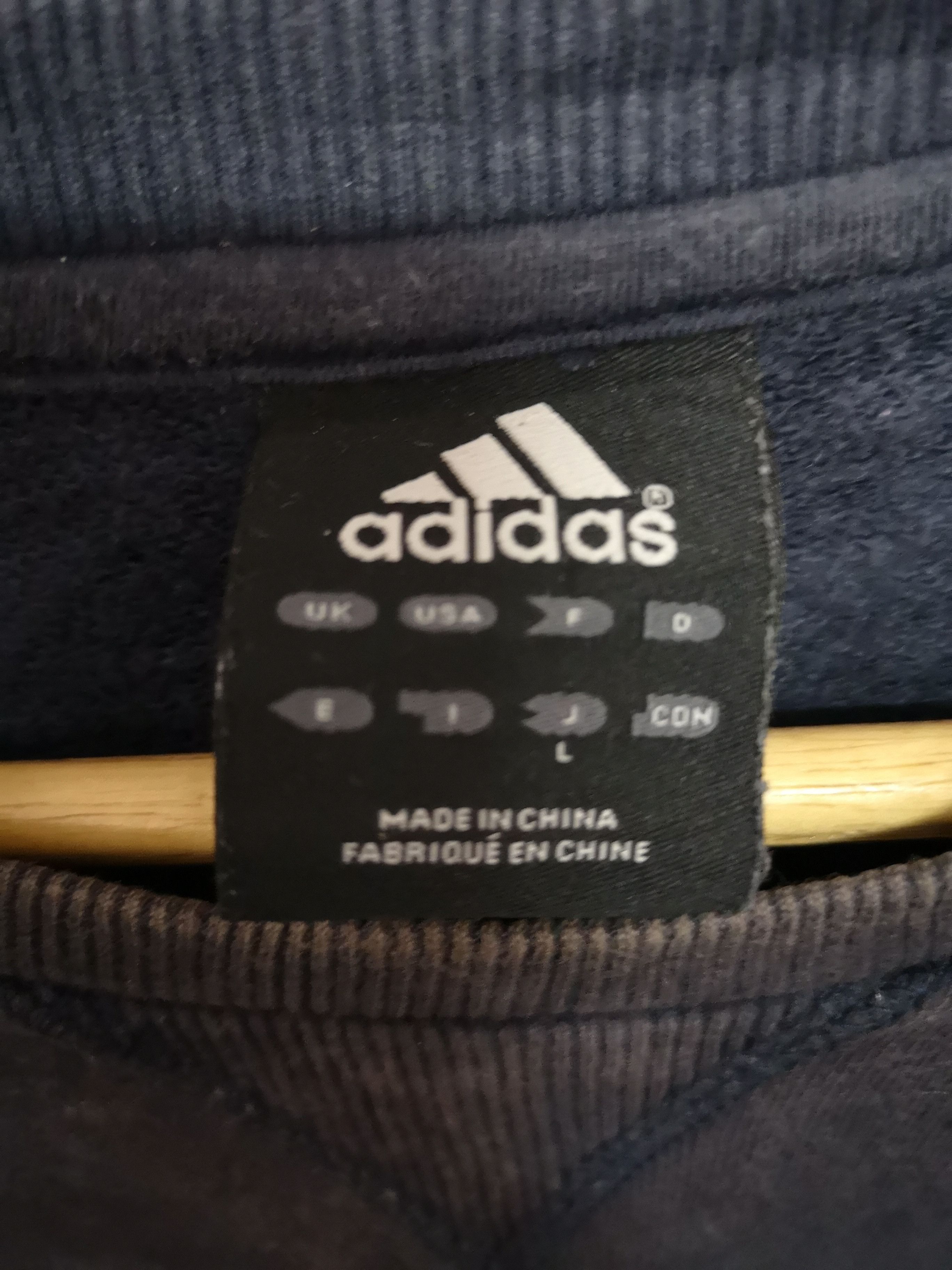 Adidas VINTAGE ADIDAS BOTTOM STRIPES CREWNECK SWEATSHIRTS Size US L / EU 52-54 / 3 - 4 Thumbnail