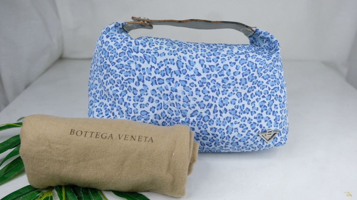 Vintage bottega venetta blue leopard cosmetic bag