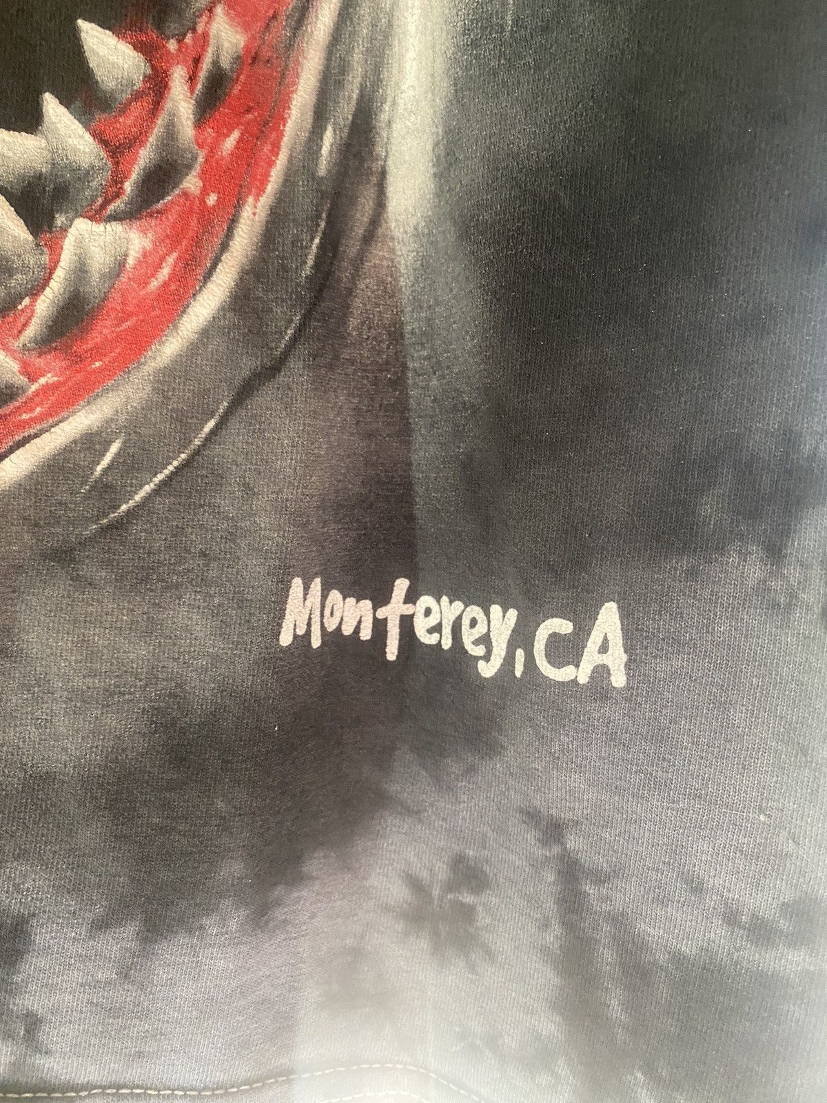 Vintage Y2K Shark “Bite Me” Tie Dye Shirt Size US L / EU 52-54 / 3 - 4 Thumbnail