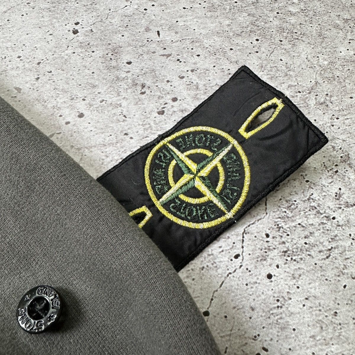 Stone Island Vintage Stone Island Half Zip Sweatshirt 49 Size US L / EU 52-54 / 3 - 12 Thumbnail
