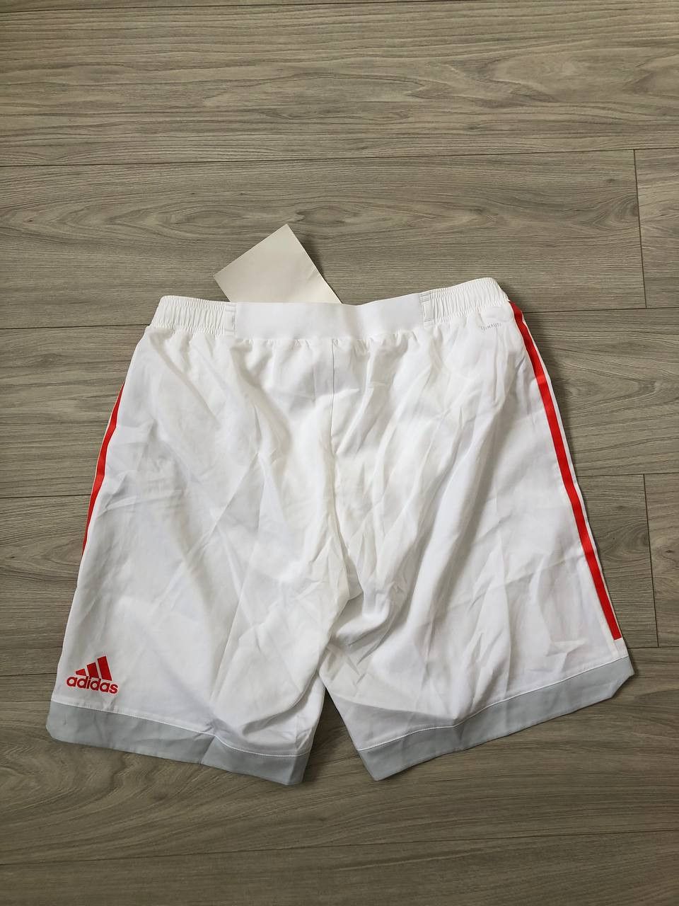 Other SPAIN NATIONAL ESPANA SOCCER SHORTS ADIDAS Size US 36 / EU 52 - 3 Thumbnail