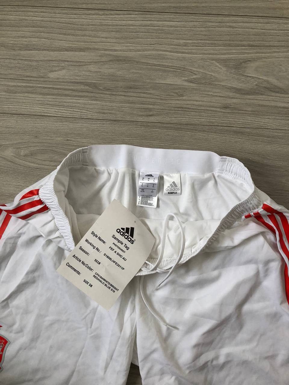 Adidas SPAIN NATIONAL ESPANA SOCCER SHORTS ADIDAS Size US 38 / EU 54 - 5 Thumbnail