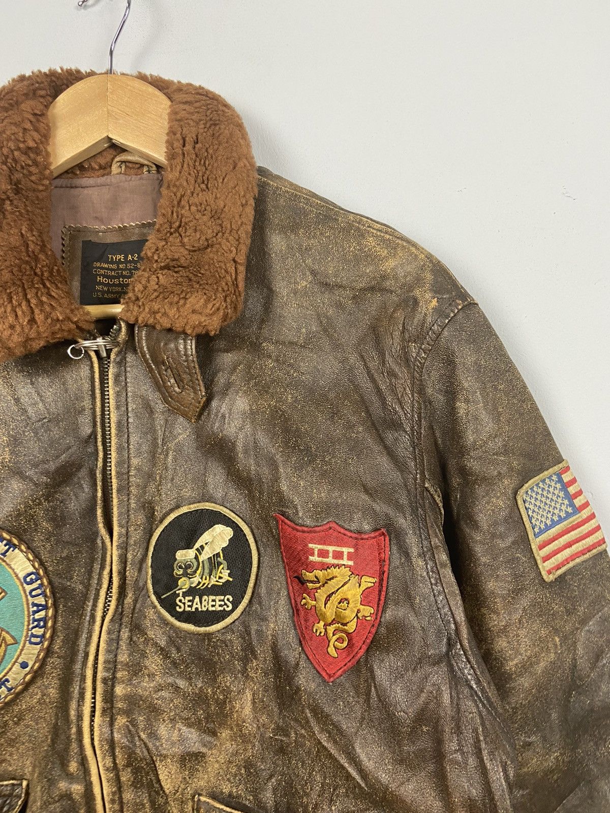 Other Vintage A-2 Houston US Airforce Tomcat Leather Flight Jacket Size US L / EU 52-54 / 3 - 9 Thumbnail