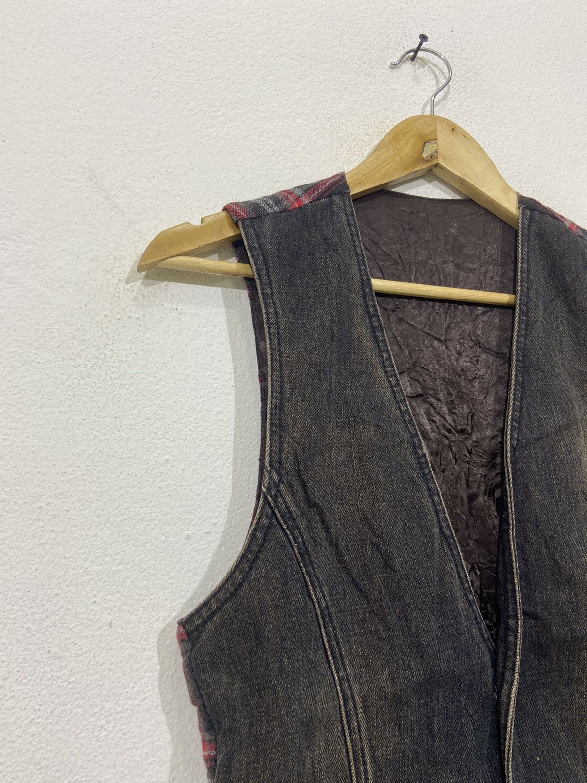 Dolce & Gabbana Dolce Gabbana Jeans Denim Outerwear Vest Size S / US 4 / IT 40 - 2 Thumbnail