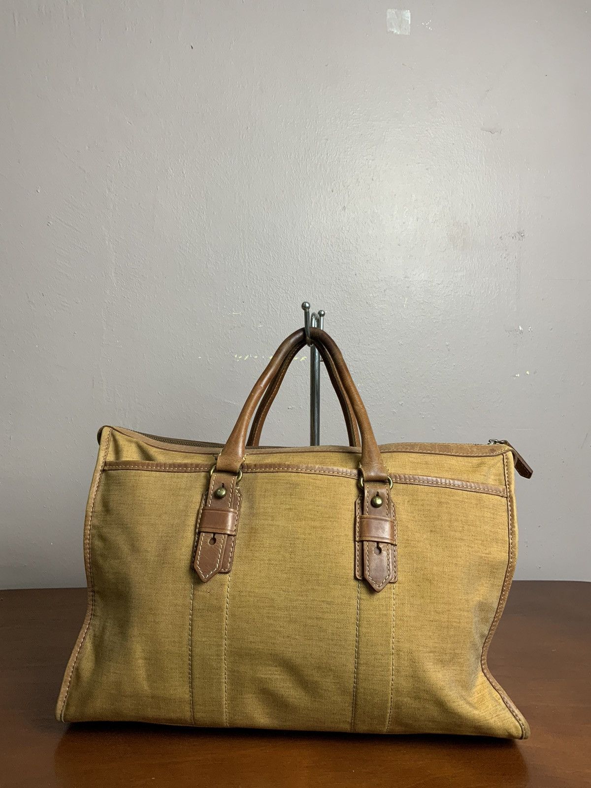Takeo Kikuchi Vintage Takeo Kikuchi Leather Japan hand carry Bag Size ONE SIZE - 1 Thumbnail