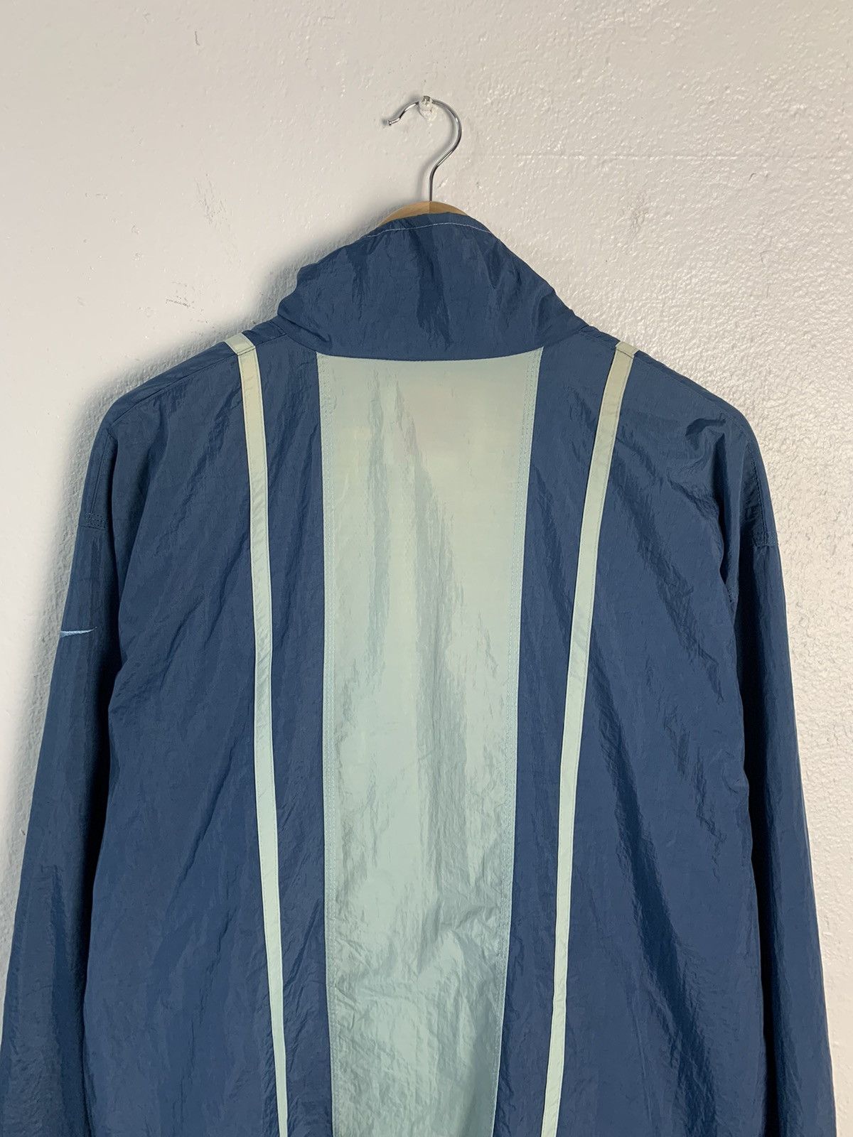 Nike Vintage Nike Jacket Size US L / EU 52-54 / 3 - 14 Thumbnail