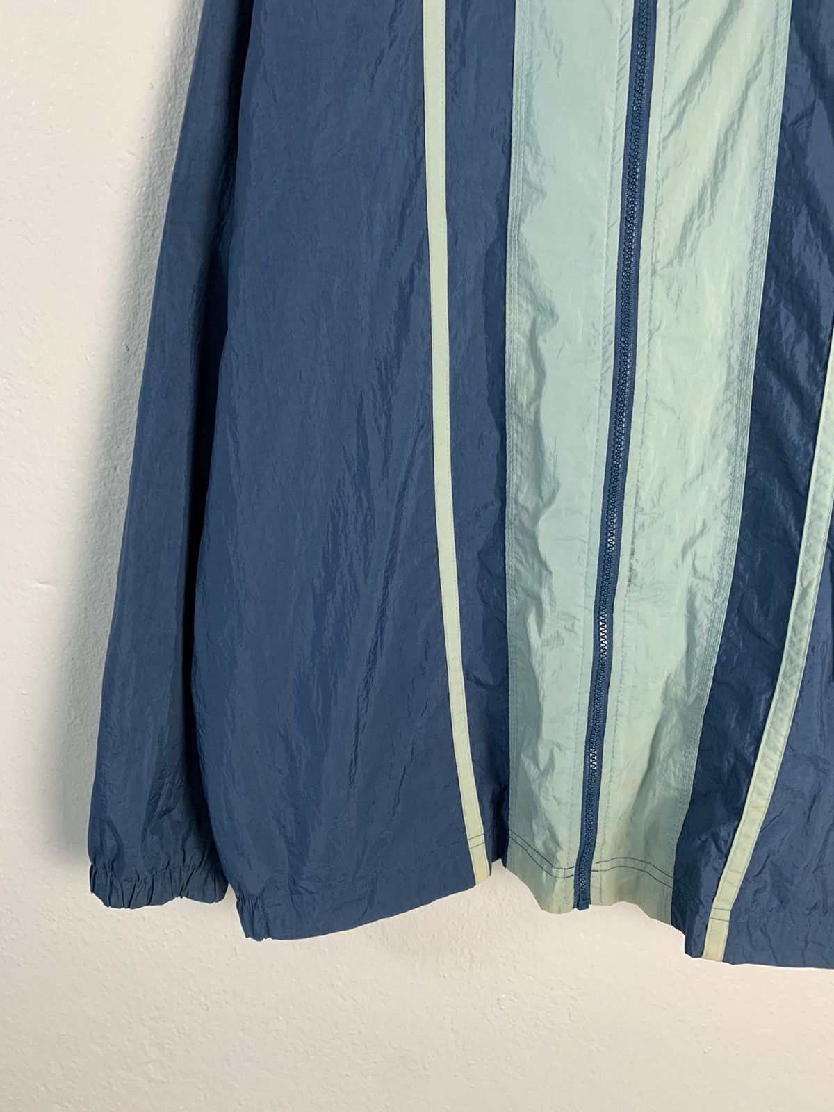 Nike Vintage Nike Jacket Size US L / EU 52-54 / 3 - 3 Thumbnail
