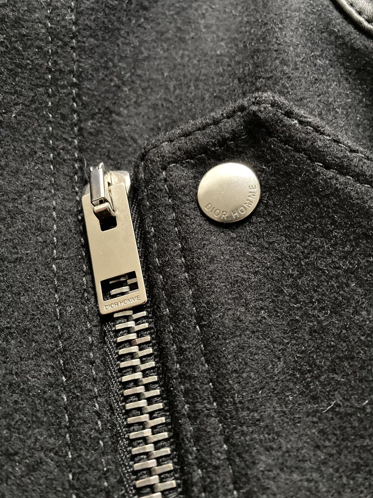 Dior × Hedi Slimane A/W 2004 “VOTC” Biker Jacket Size US L / EU 52-54 / 3 - 11 Thumbnail