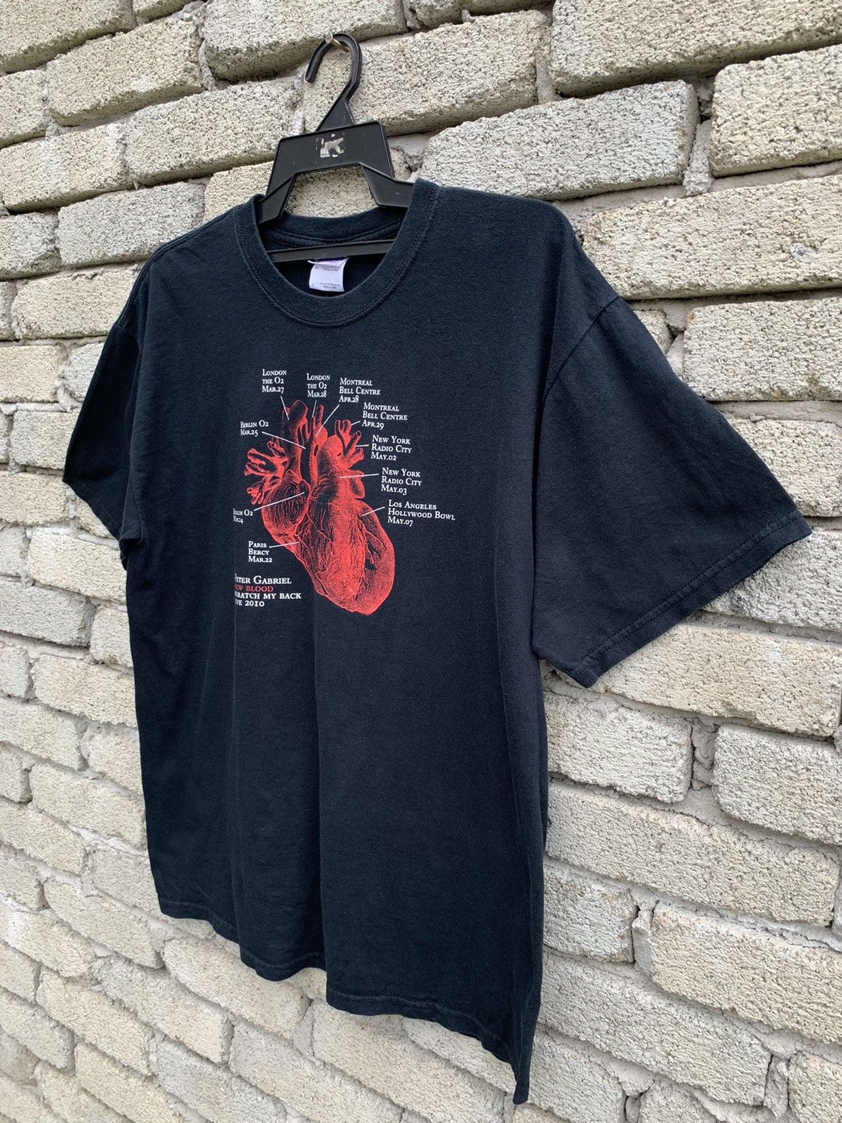 Band Tees Peter Gabriel New Blood Stratch My Back Live 2010 Tee Size US L / EU 52-54 / 3 - 3 Thumbnail