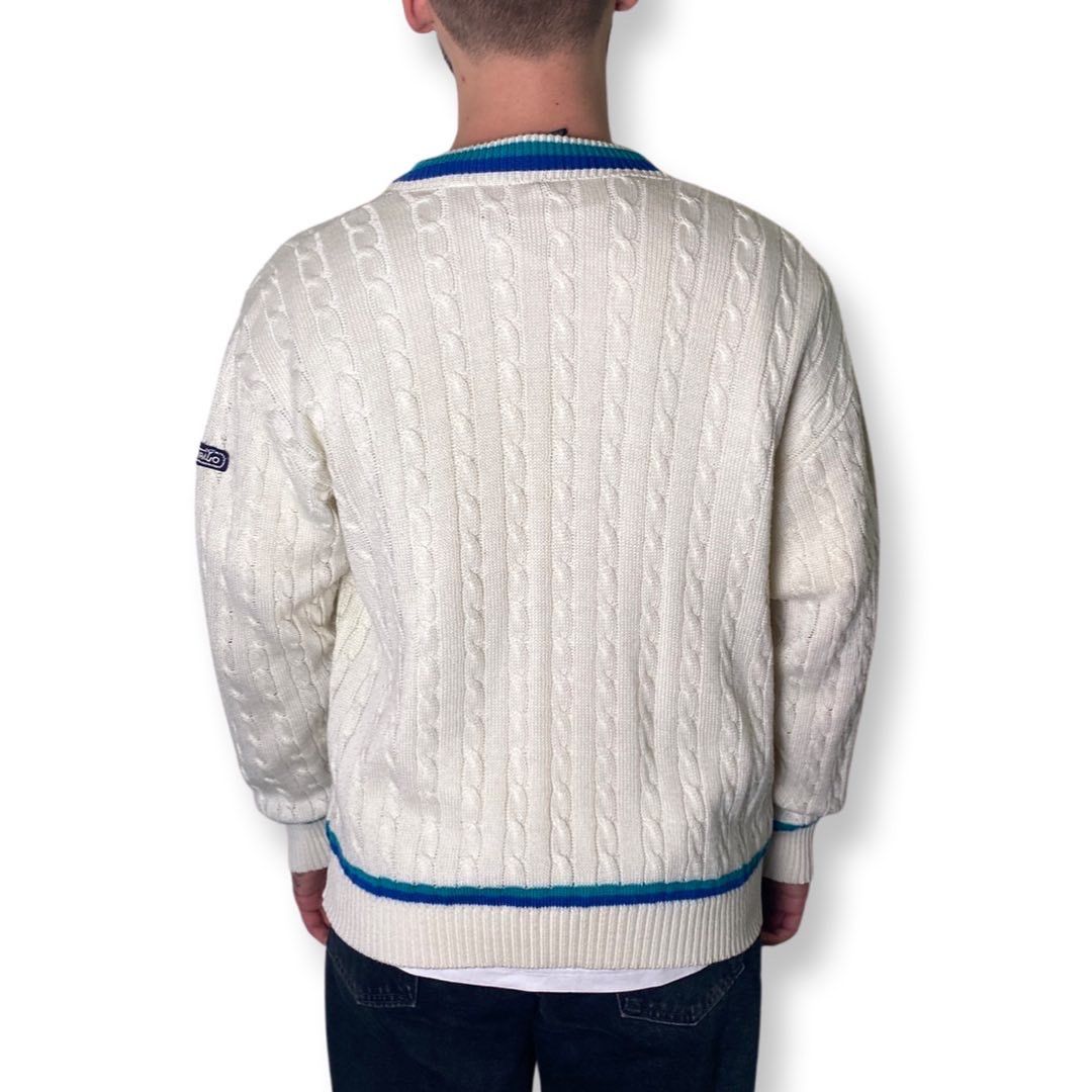 Dale Of Norway Chawo of Norway Cable Knit Wool V-Neck Sweater Vintage 90s Size US M / EU 48-50 / 2 - 4 Thumbnail