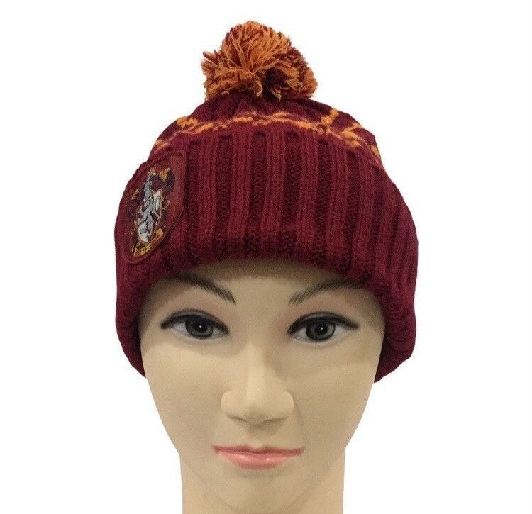 HARRY POTTER GRYFFINDOR MOVIE LOGO BEANIE HATS