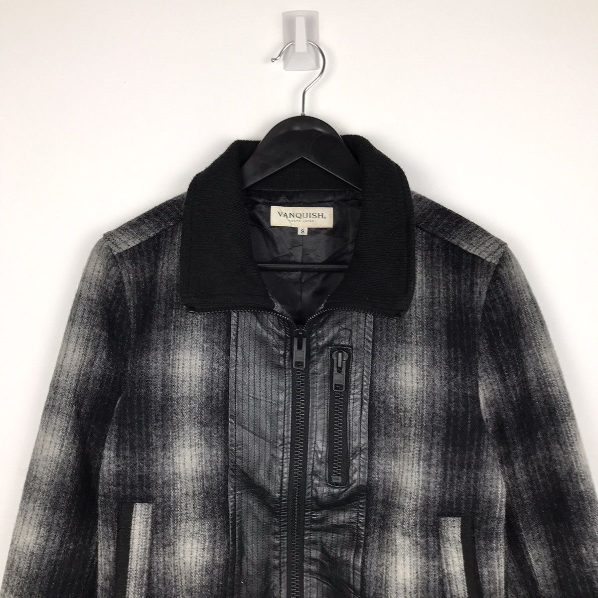 Japanese Brand × Vanquish × Vintage Vintage 90s Vanquish Japan Checkered Wool Jacket Size XS / US 0-2 / IT 36-38 - 2 Thumbnail