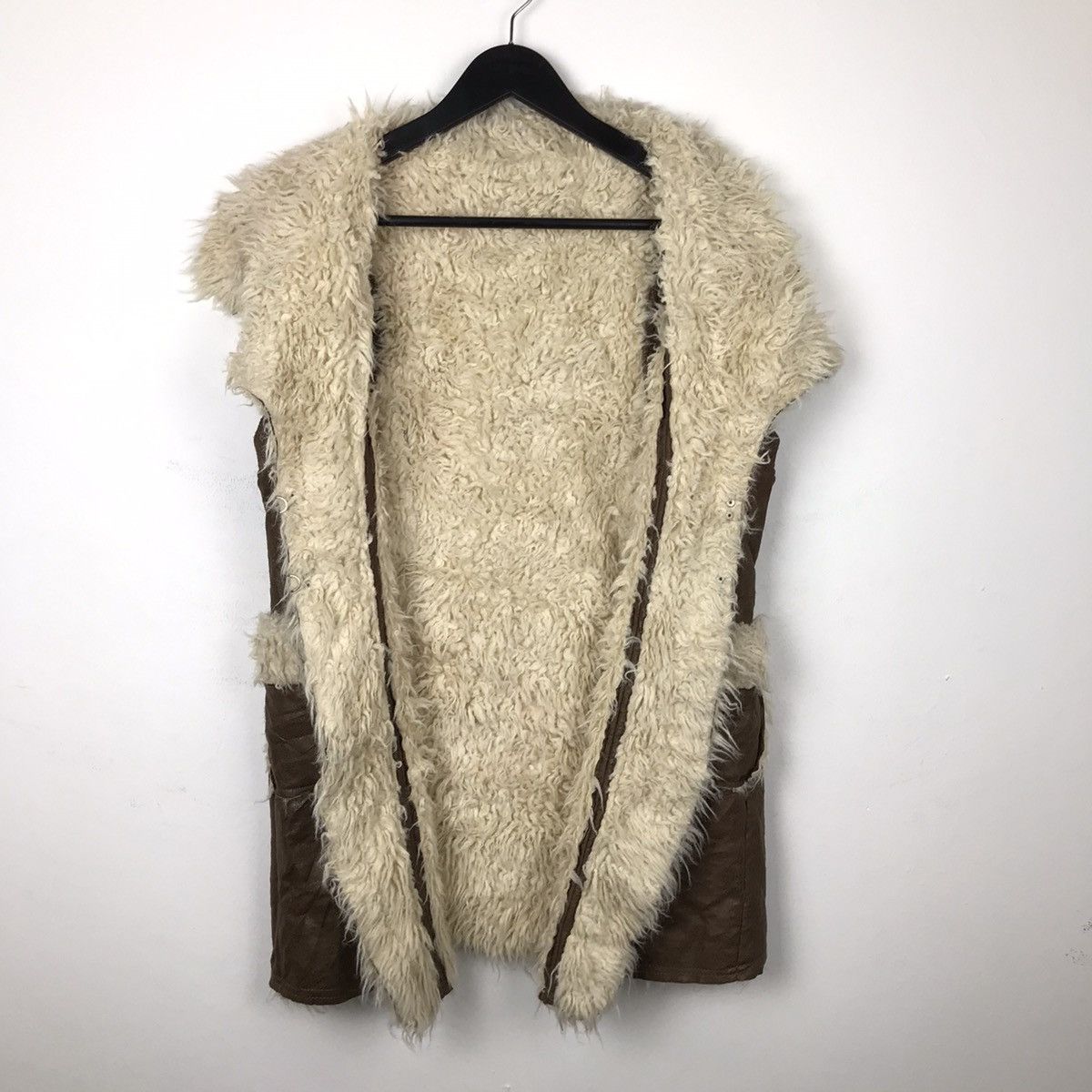 Japanese Brand × Leather × Vintage Vintage Patchwork Fur Faux Leather Handmade Vest Jacket Size XXS / US 00 / IT 34 - 10 Thumbnail