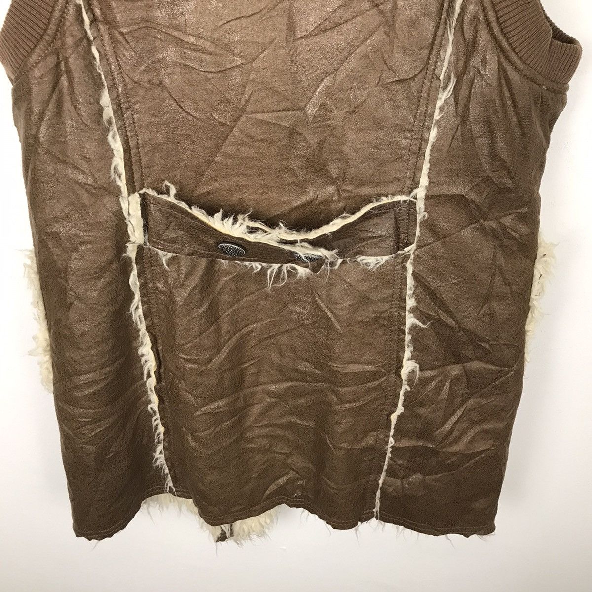 Japanese Brand × Leather × Vintage Vintage Patchwork Fur Faux Leather Handmade Vest Jacket Size XXS / US 00 / IT 34 - 9 Thumbnail