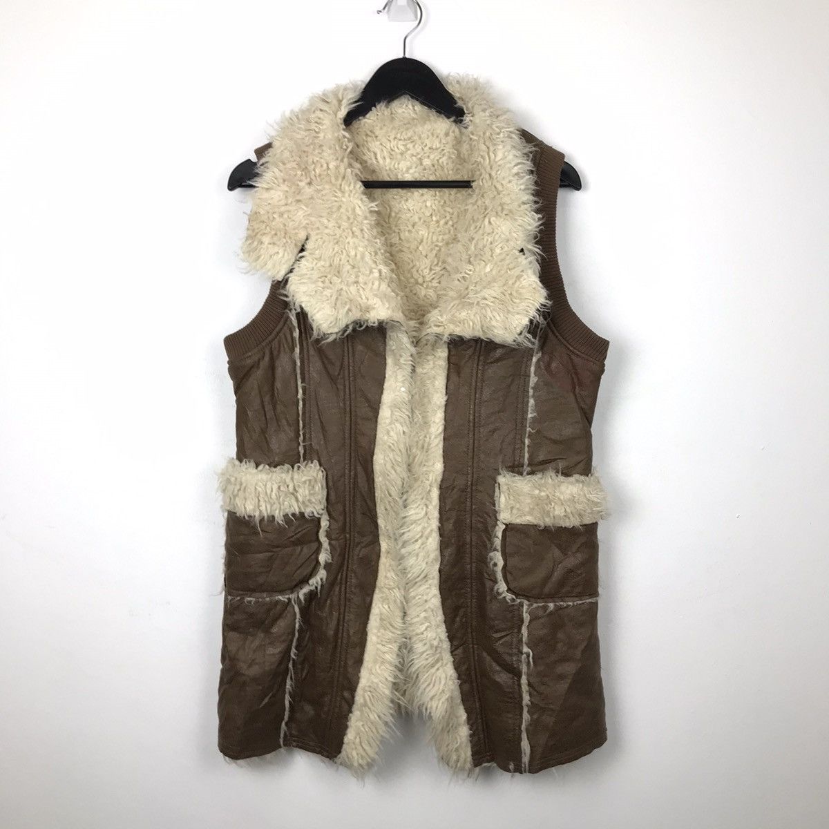 Japanese Brand × Leather × Vintage Vintage Patchwork Fur Faux Leather Handmade Vest Jacket Size XXS / US 00 / IT 34 - 1 Thumbnail