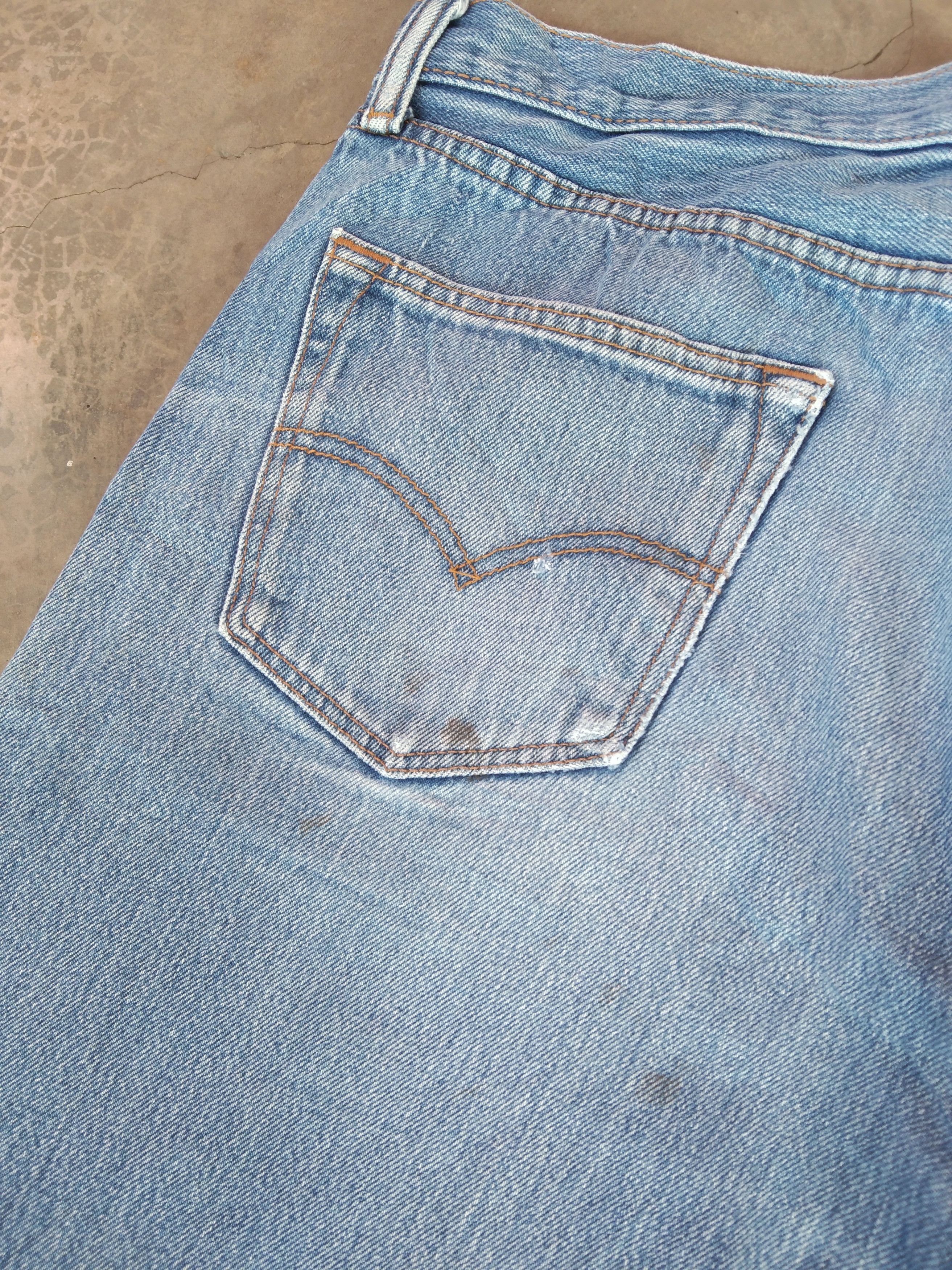 Levi's × Vintage Vintage Levis 501 Light Wash Distressed Jeans 34x32 Size US 34 / EU 50 - 5 Thumbnail