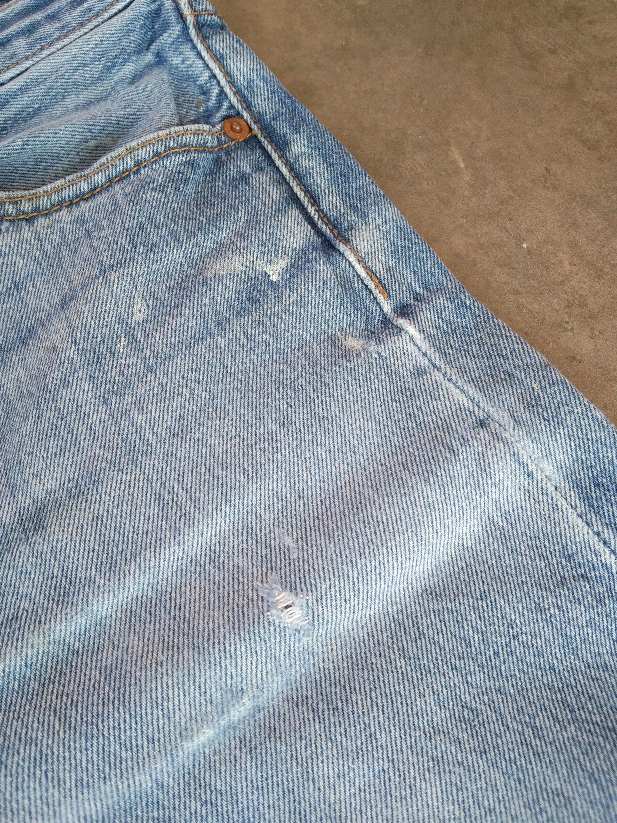 Levi's × Vintage Vintage Levis 501 Light Wash Distressed Jeans 34x32 Size US 34 / EU 50 - 10 Thumbnail