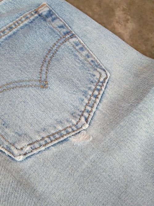 Levi's 90s Vintage Levi's 501 Distressed Jeans 33x32 Size US 33 - 6 Thumbnail