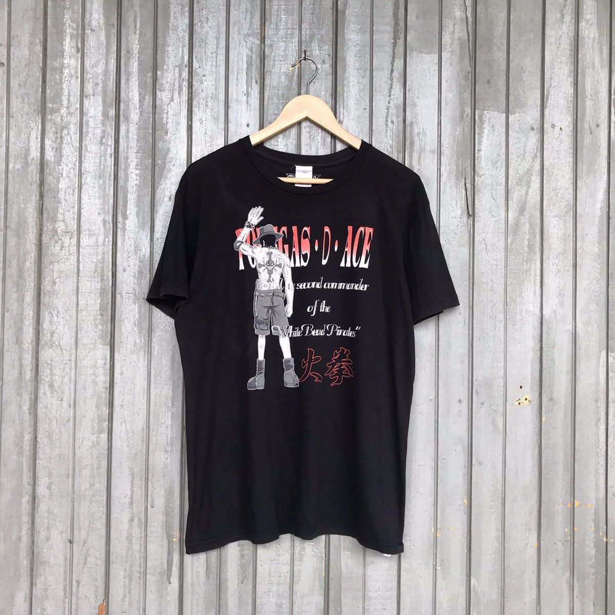 Anime × Cartoon Network × Japanese Brand *Vintage ONE PIECE PORTUGAS-D-ACE Y2K Men T-shirt Size US L / EU 52-54 / 3 - 1 Thumbnail