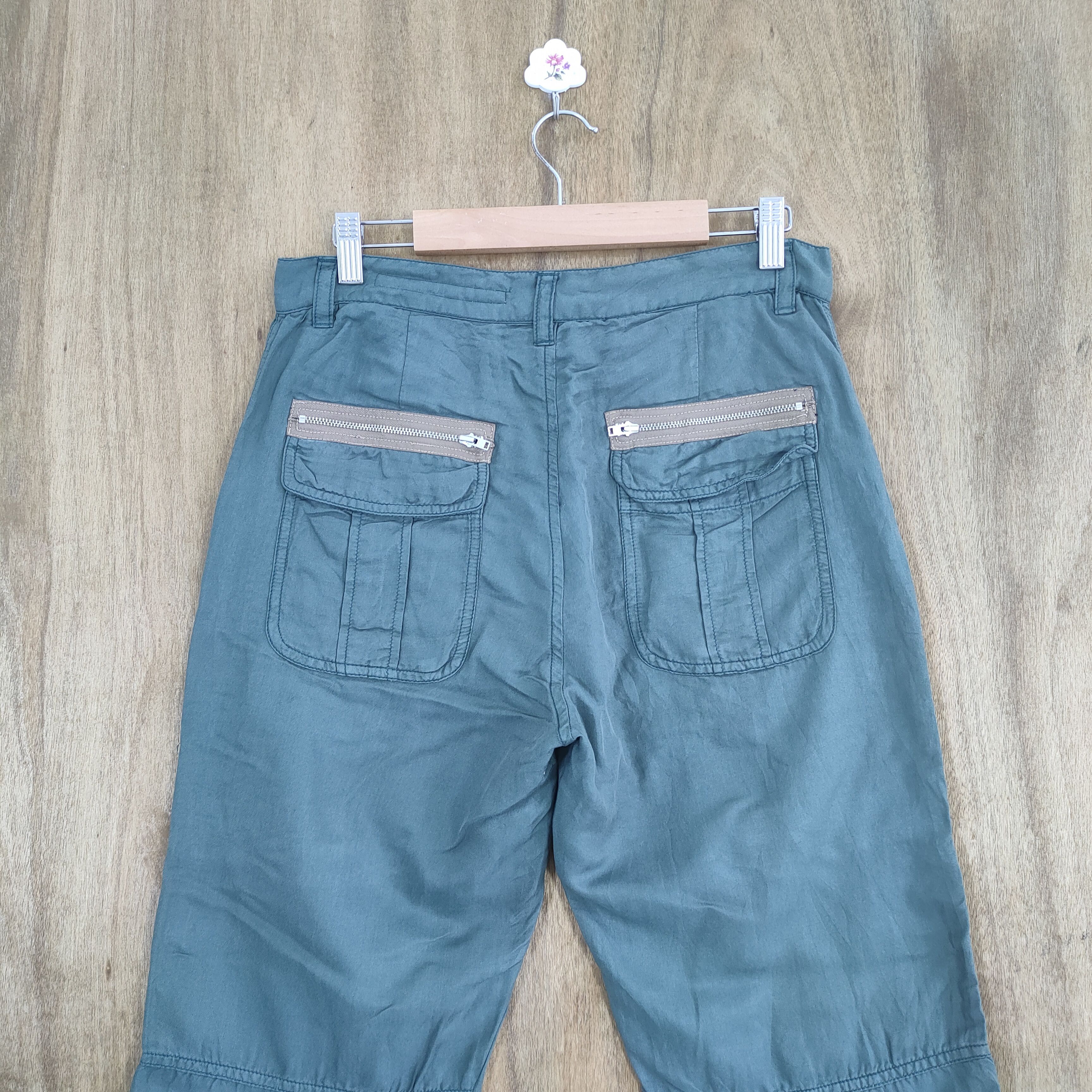 Issey Miyake SUNAOKUWAHARA by ISSEY MIYAKE DARK GREEN CARGO PANTS Size US 30 / EU 46 - 7 Thumbnail